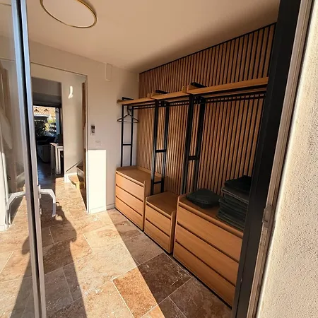 Sexty-nine, 69 Heliovillage Villa Agde