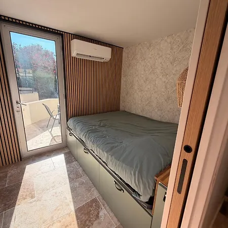 Sexty-nine, 69 Heliovillage Villa Agde